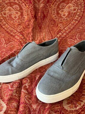 Vince Nelson Pale Denim Slip On Sneaker Size 9